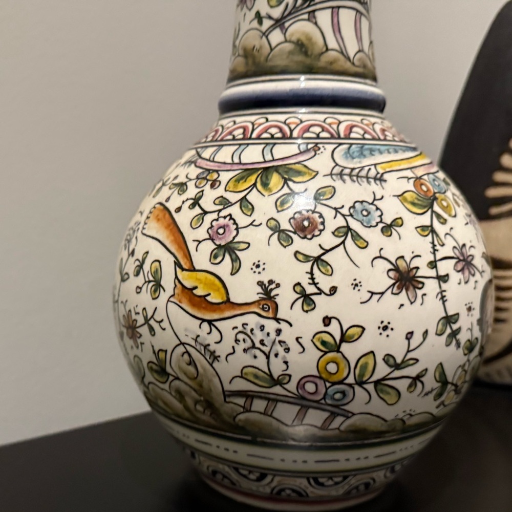 Williams Sonoma Limited # Hand Painted Provençal Animal Vase, Coimbra - Picture 4 of 7